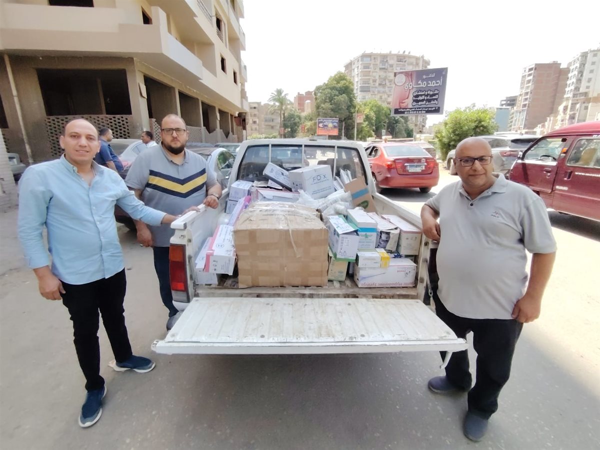 ضبط 2450 سرنجة مجهولة المصدر وأدوية مغشوشة في الفيوم