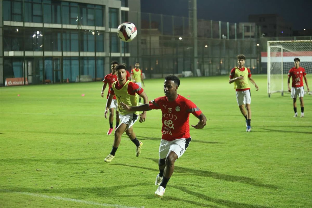 منتخب مصر للشباب يبدأ معسكره المغلق.. ويواجه الأردن وديًا