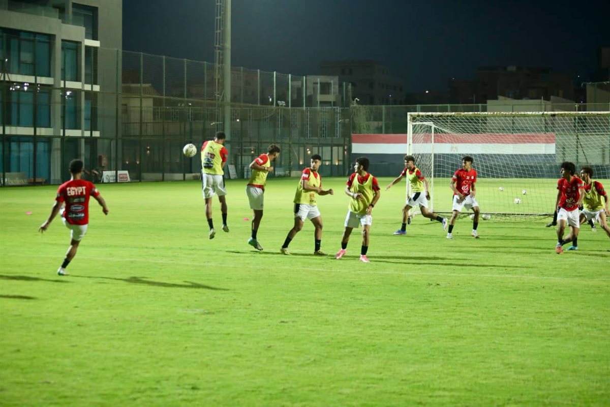 منتخب مصر للشباب يبدأ معسكره المغلق.. ويواجه الأردن وديًا