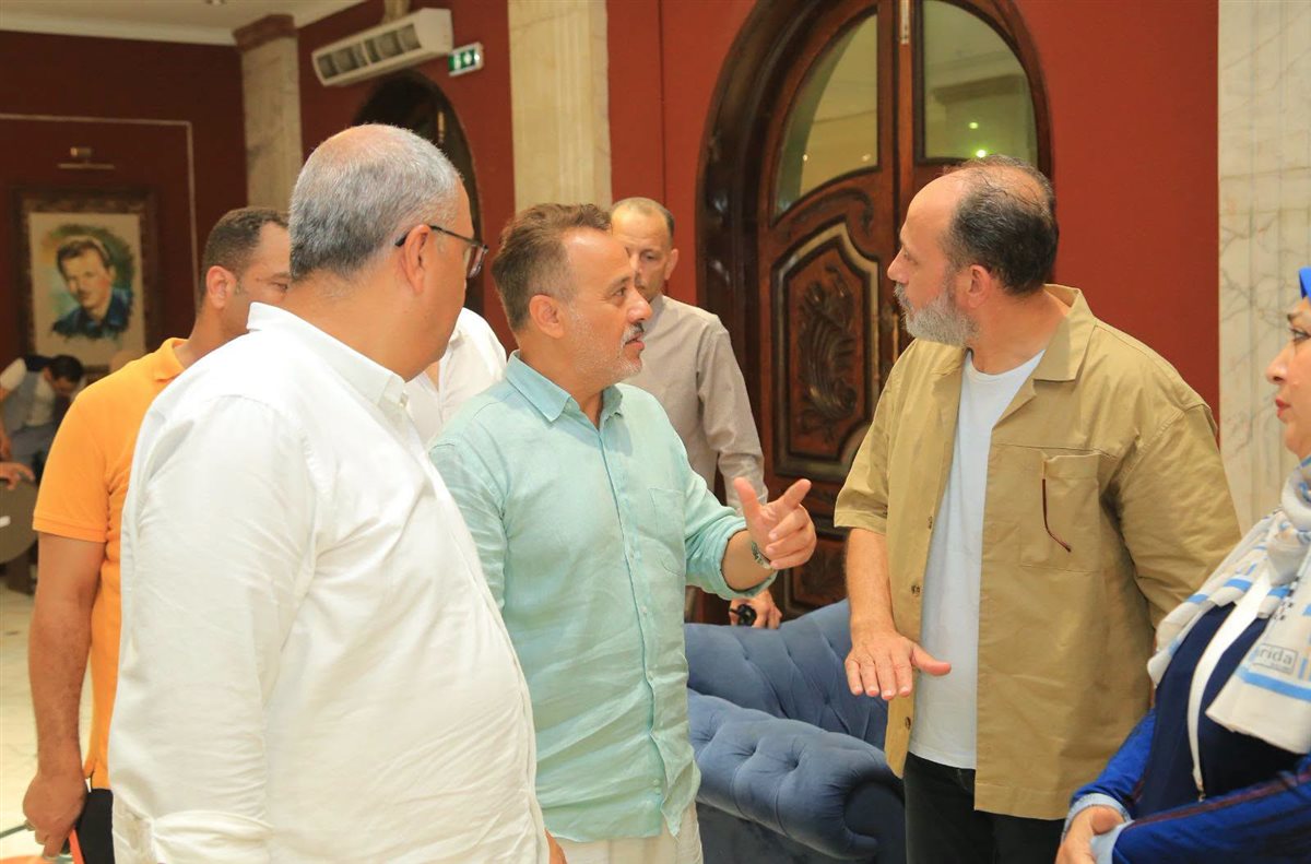 إيهاب فهمي رئيس البيت الفني للمسرح في جولة تفقدية بمسارح الإسكندرية