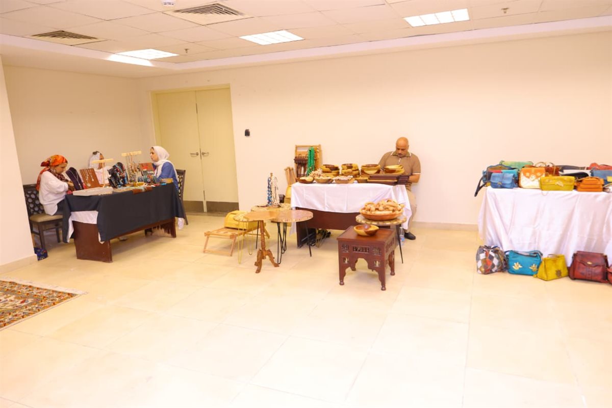 التضامن تنظم معرض ديارنا للحرف اليدوية
