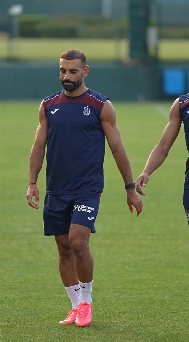 محمد صلاح يشارك في تدريبات طرابزون سبور اليوم إستعدادًا للموسم الجديد