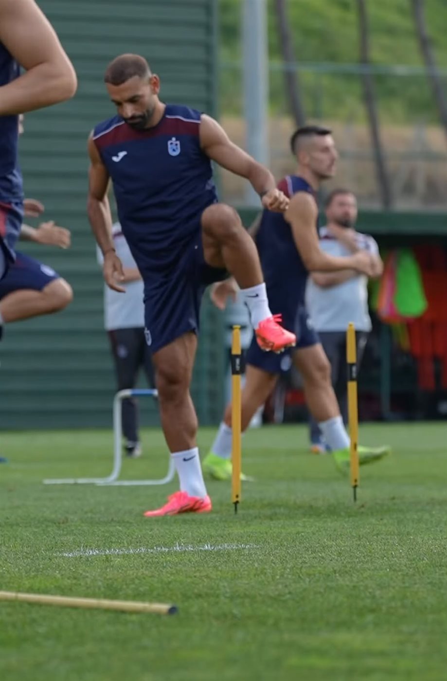 محمد صلاح يشارك في تدريبات طرابزون سبور اليوم إستعدادًا للموسم الجديد