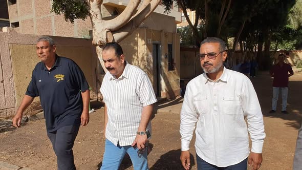 وكيل تعليم الأقصر يتفقد اختبارات القبول بالمدرسة الرياضية&nbsp;