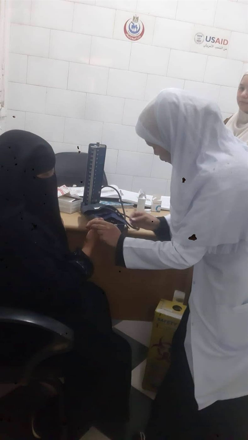 انتشار ميداني موسع للفرق الطبية بالأقصر