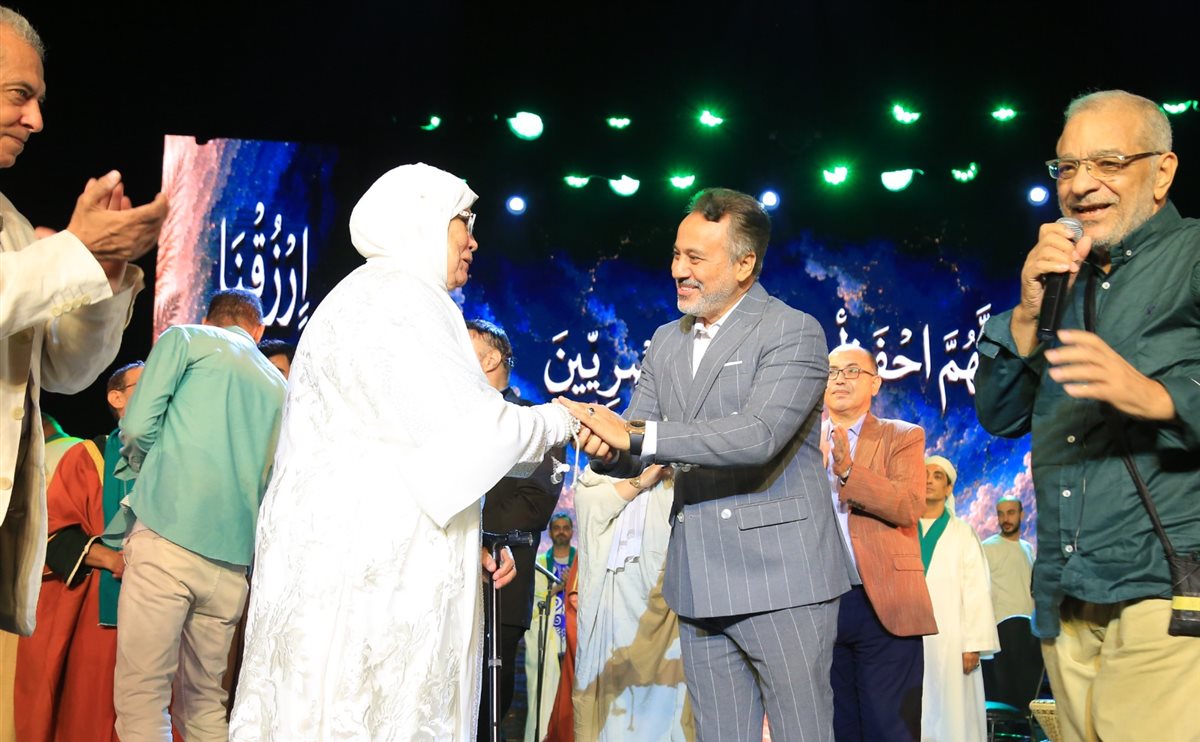 احتفالية المولد النبوي على المسرح القومي