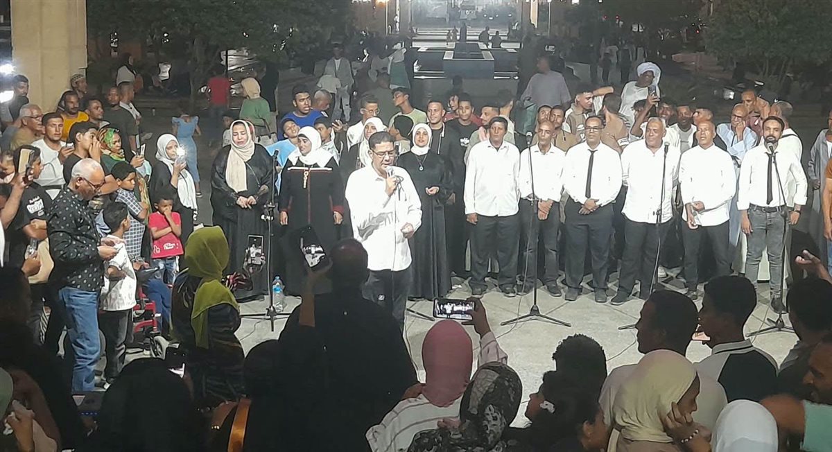 لقطات من فعاليات مبادرة شارع الفن بـ ميدان المحطة في أسوان
