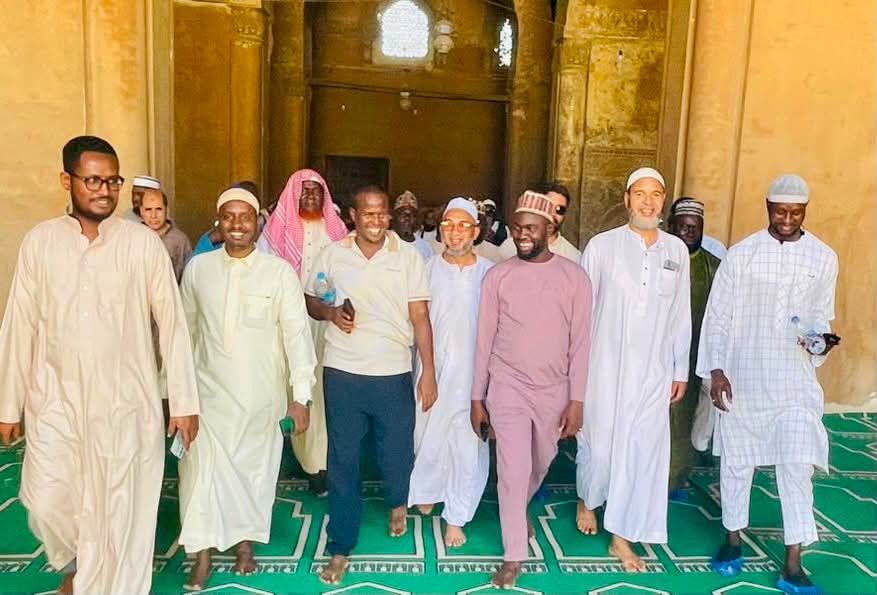 أكاديمية الأزهر تنظم زيارة ميدانية للأئمة والدعاة الوافدين إلى أبرز المعالم التاريخية بالفسطاط
