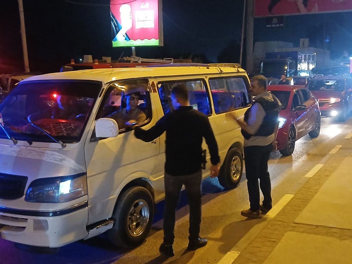 مدير أمن الفيوم خلال جولته
