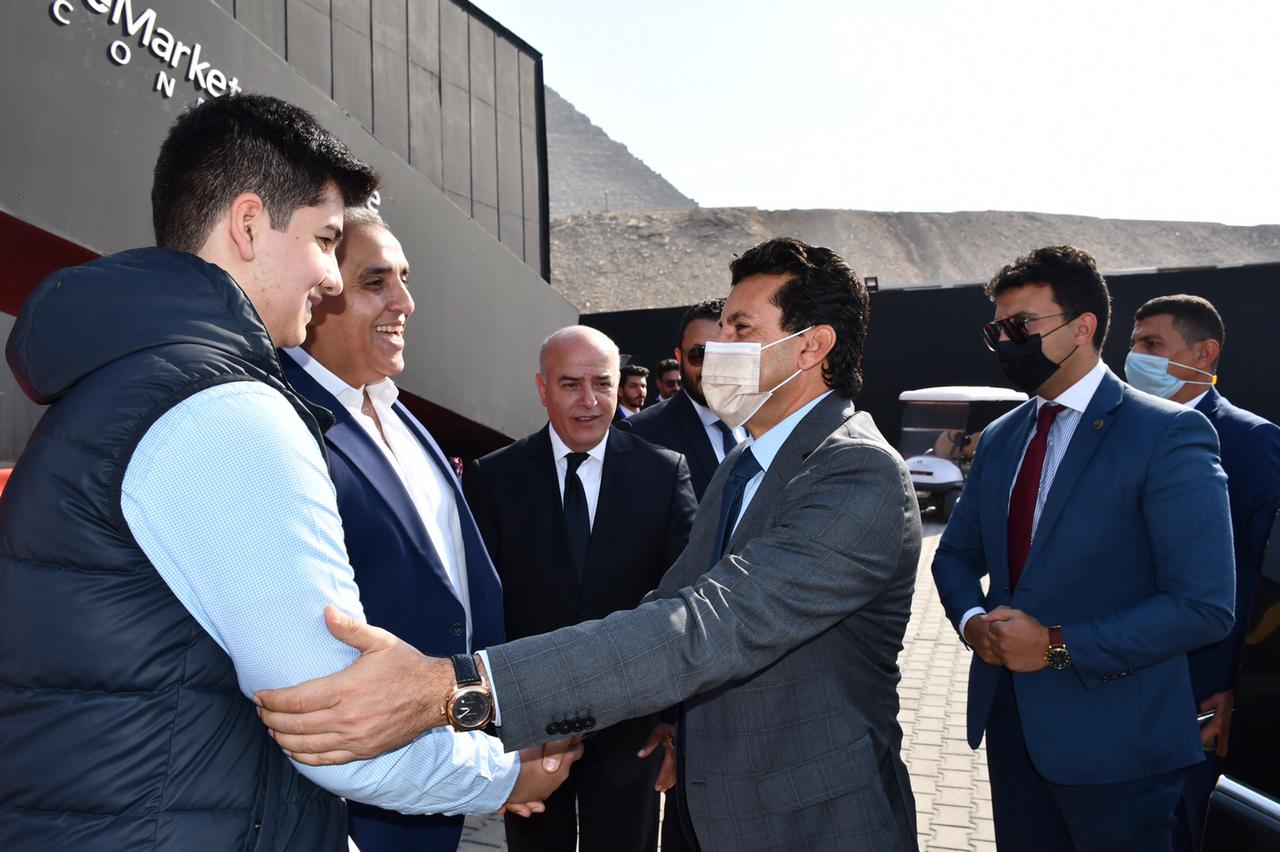 d3ce5dbf-b65a-4731-8d12-0f02823bc359