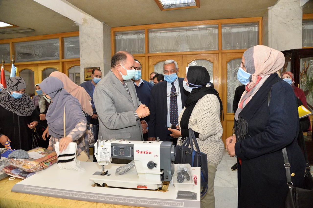 d795d843-77a6-4dee-98f5-03f002915e64