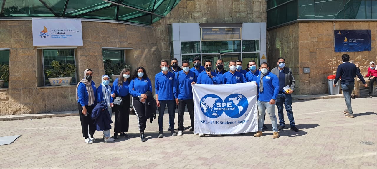 قافلة طلابية لمستشفى سرطان الأطفال 57357  (2)