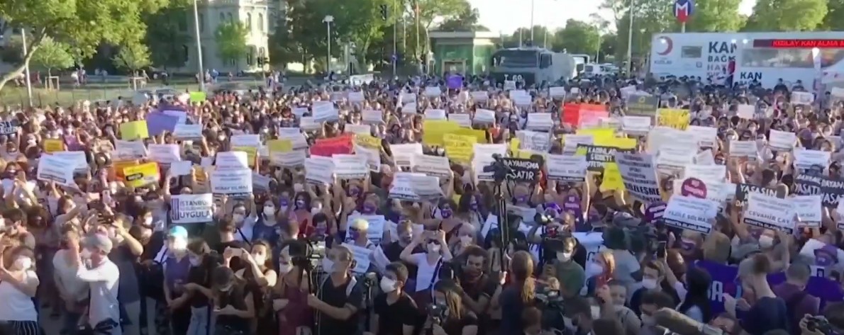 مظاهرات تركيا 10