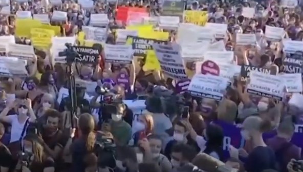 مظاهرات تركيا .jpg2