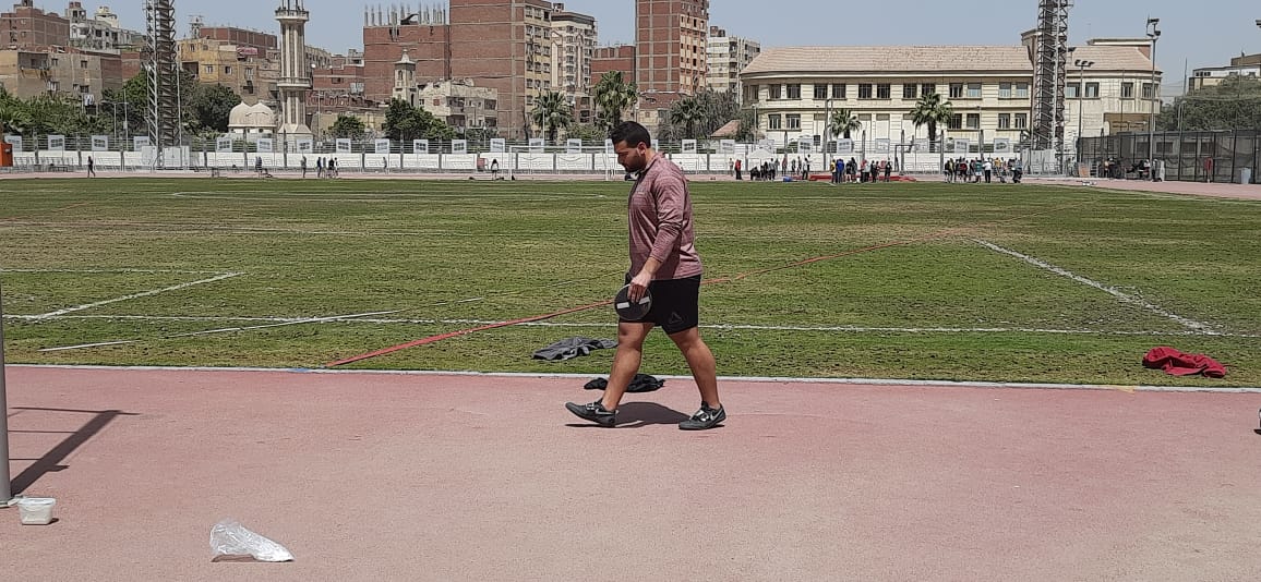 40AFA129-F5DA-417A-BEC8-954B431F199F