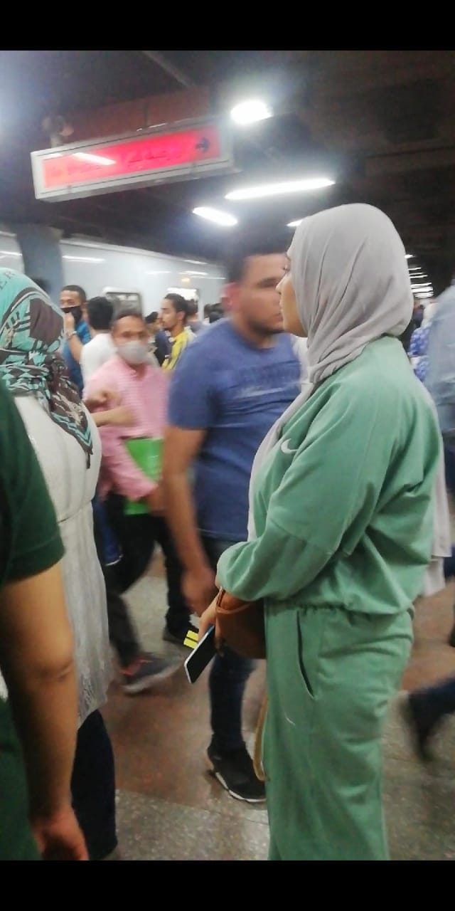 5a0eae7c-527d-400b-ad0e-f3f0370c53ec