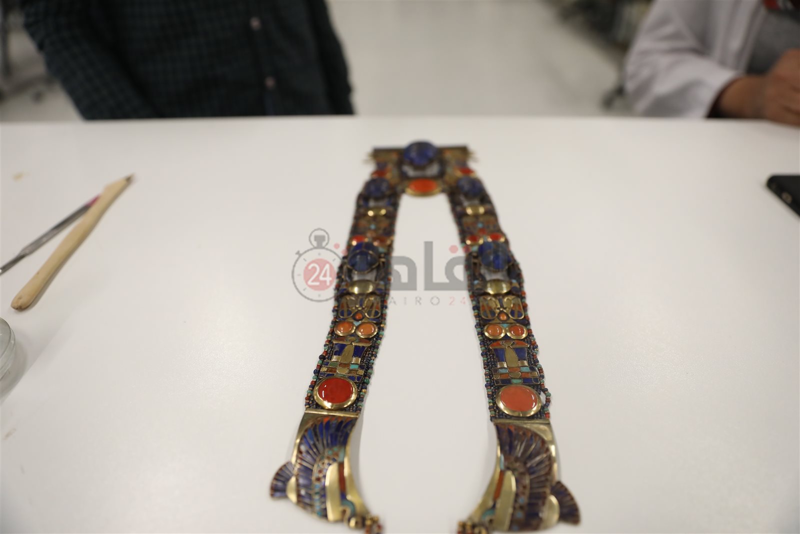 قلادات توت عنخ آمون 5