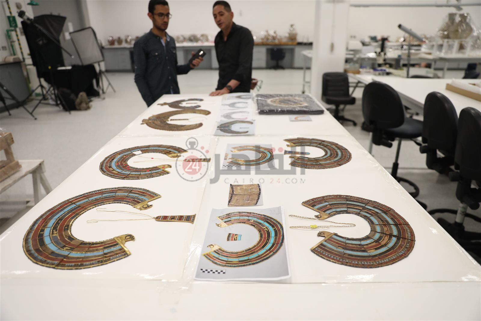 قلادات توت عنخ آمون (3)