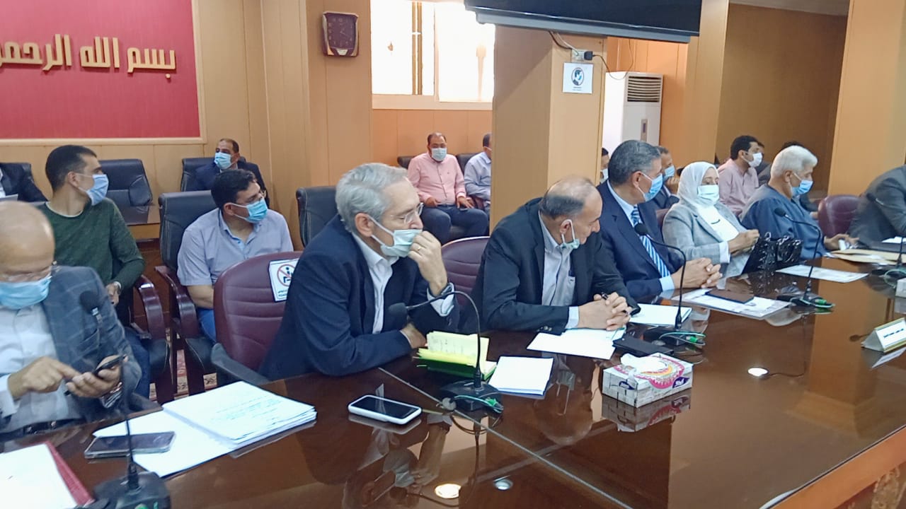 اجتماع محافظ كفرالشيخ بمجلسي النواب والشيوخ