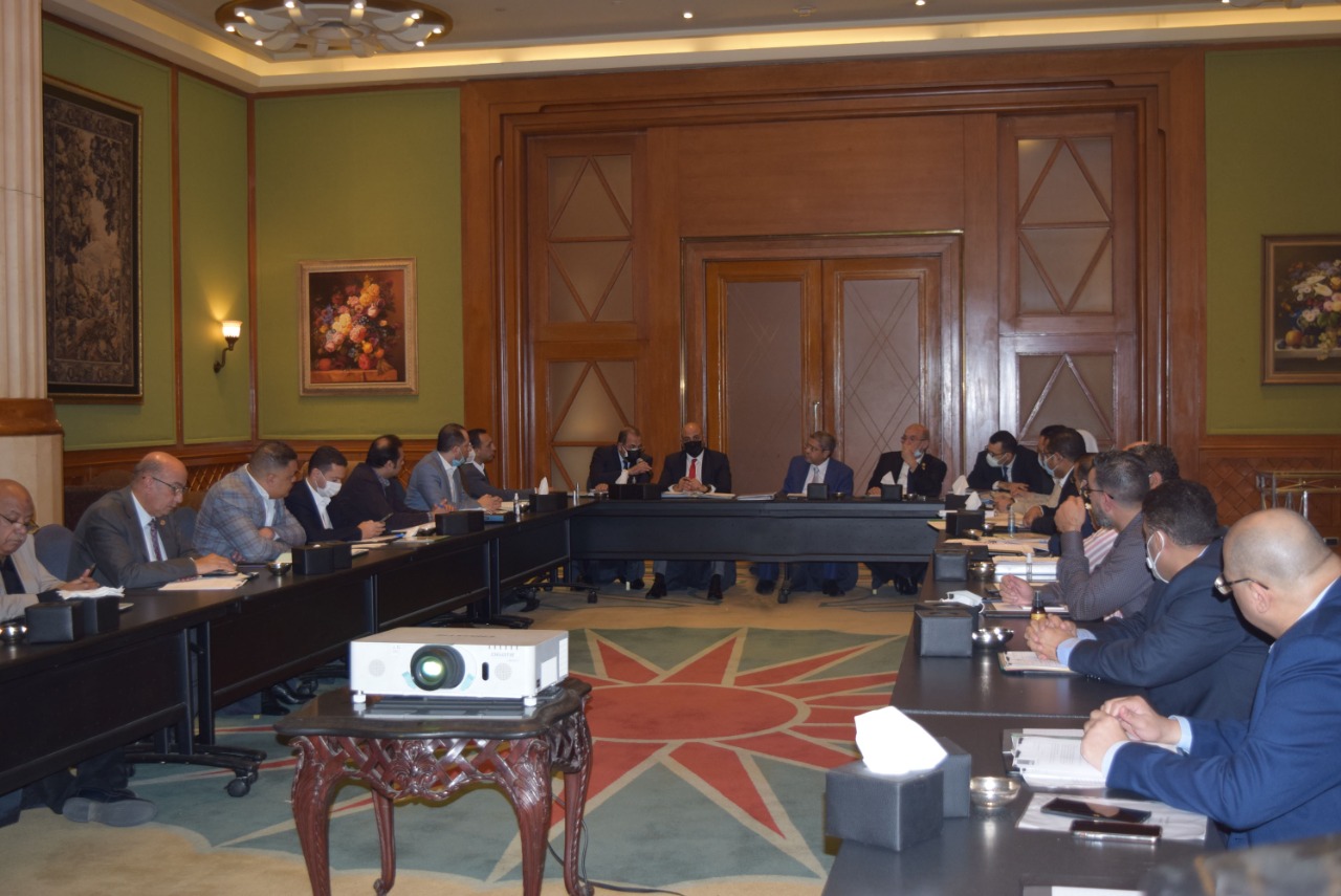 f780dc3e-1984-4b35-9fcf-f3768aa47271