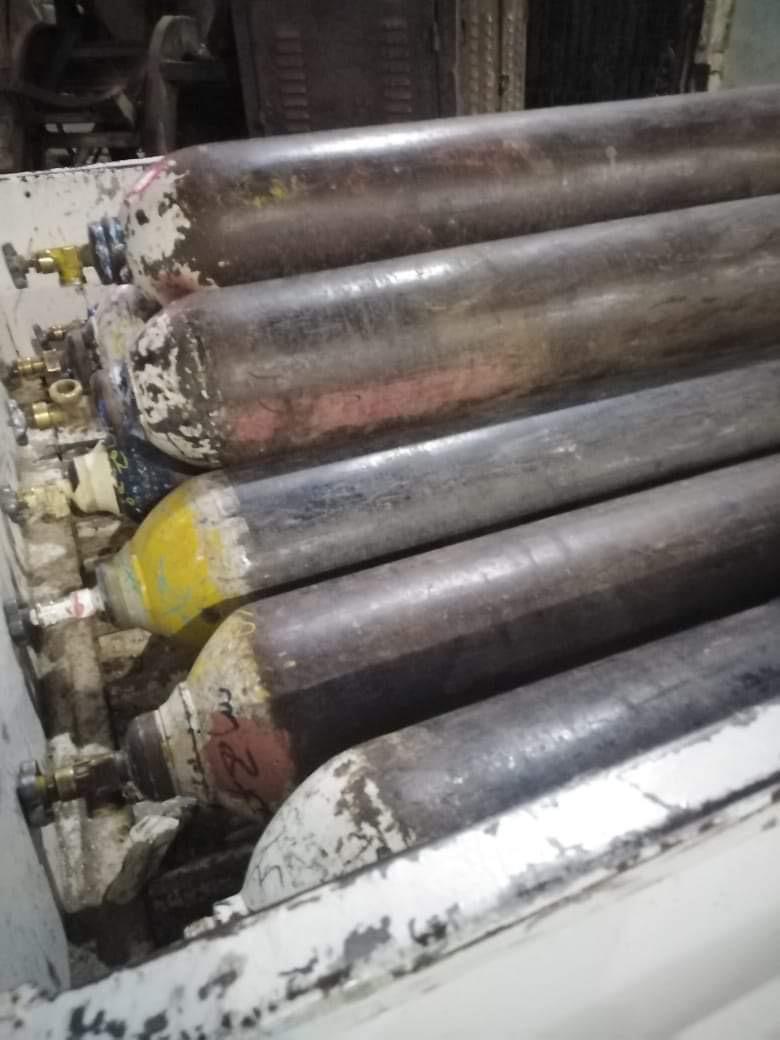 ضبط 12 أسطوانة أكسجين مجهولة المصدر في الفيوم