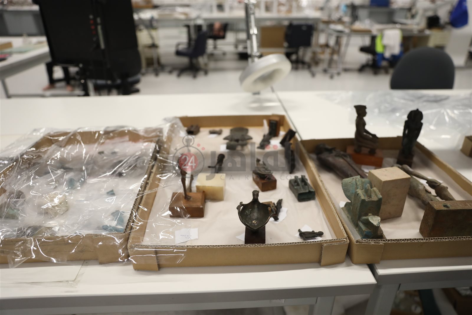 قطع من المعادن (6)