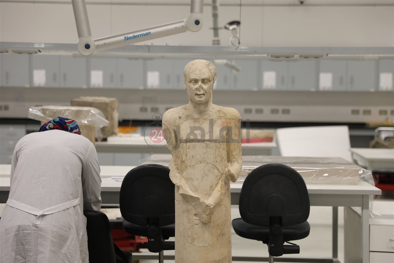 ترميم الألباستر في المتحف المصري الكبير  (1)