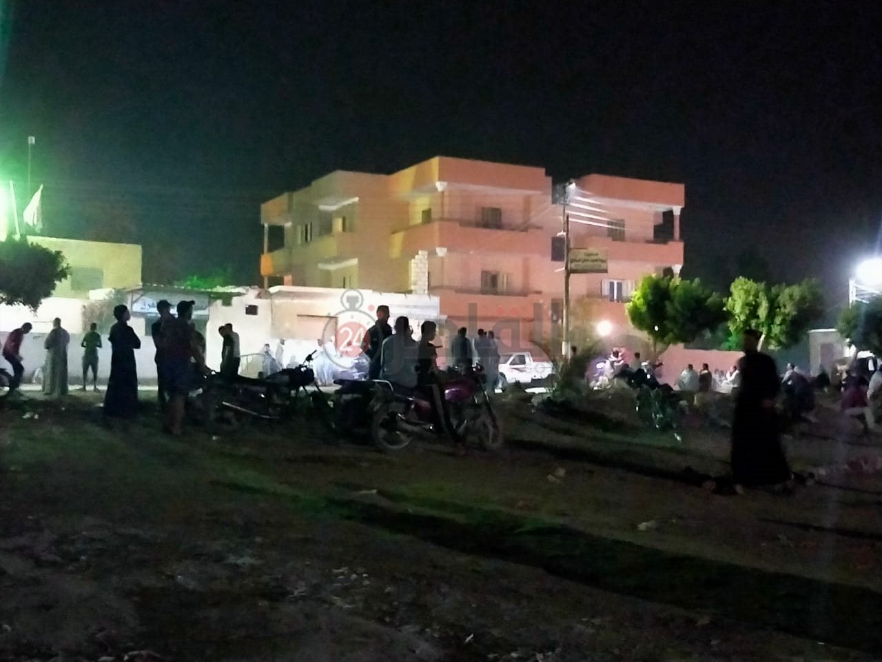 3d6ffadb-be88-43df-8c35-6cda0cdda134