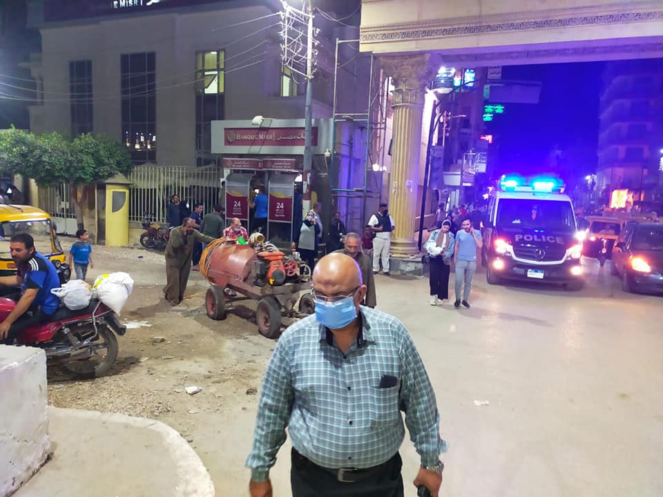 حملات لمتابعة غلق المحلات التجارية في الشرقية 05