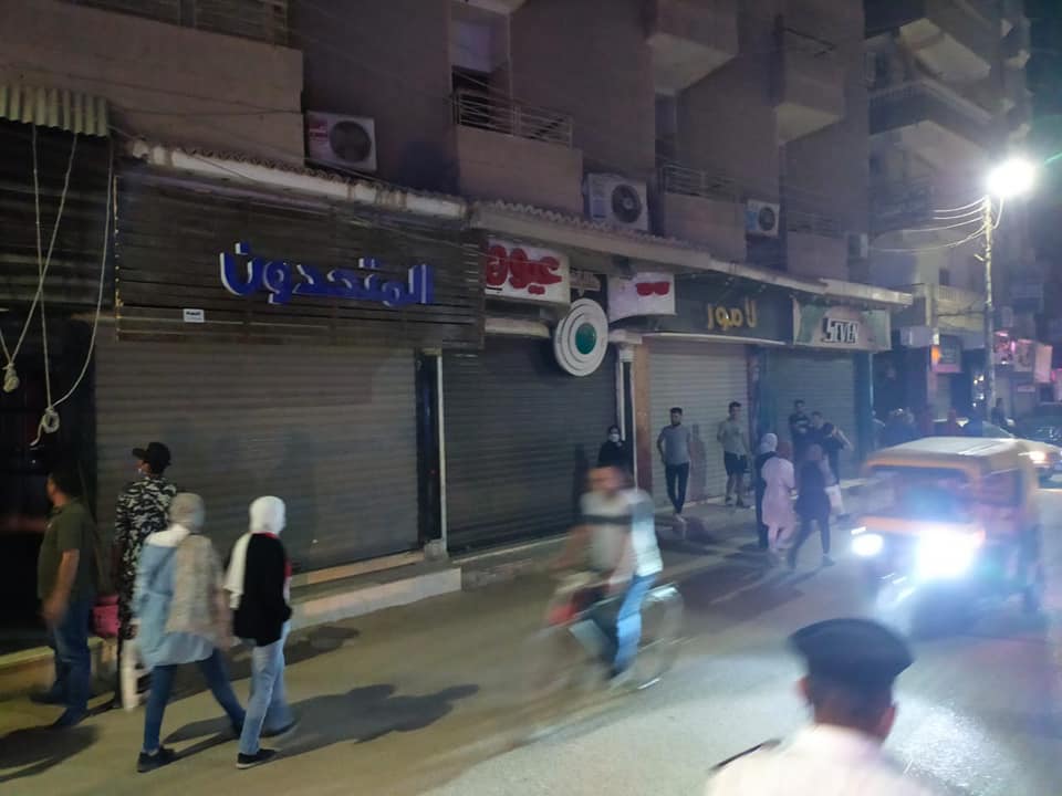 حملات لمتابعة غلق المحلات التجارية في الشرقية 06