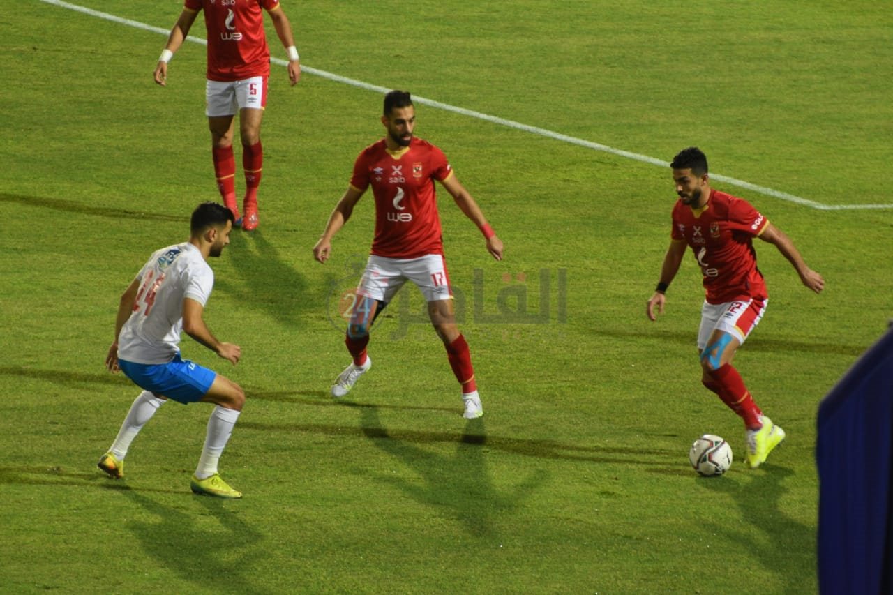 الأهلي والزمالك 