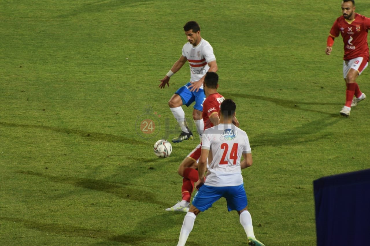 الأهلي والزمالك 