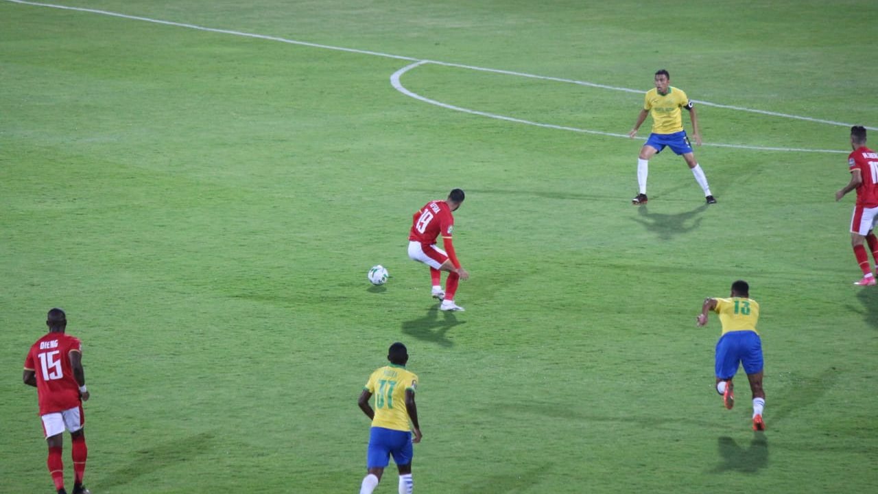 الأهلي وصن داونز 