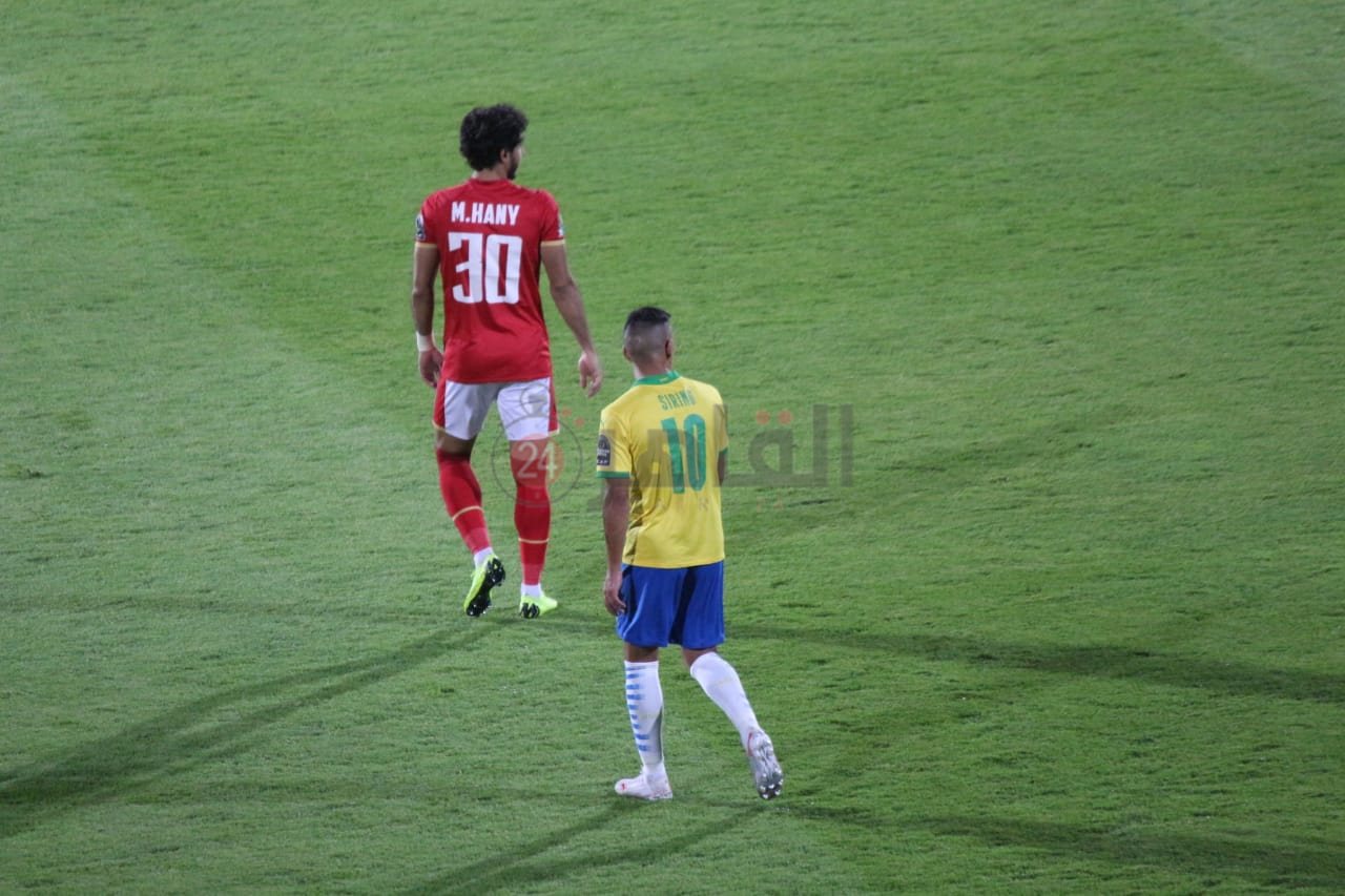 الأهلي وصن داونز 