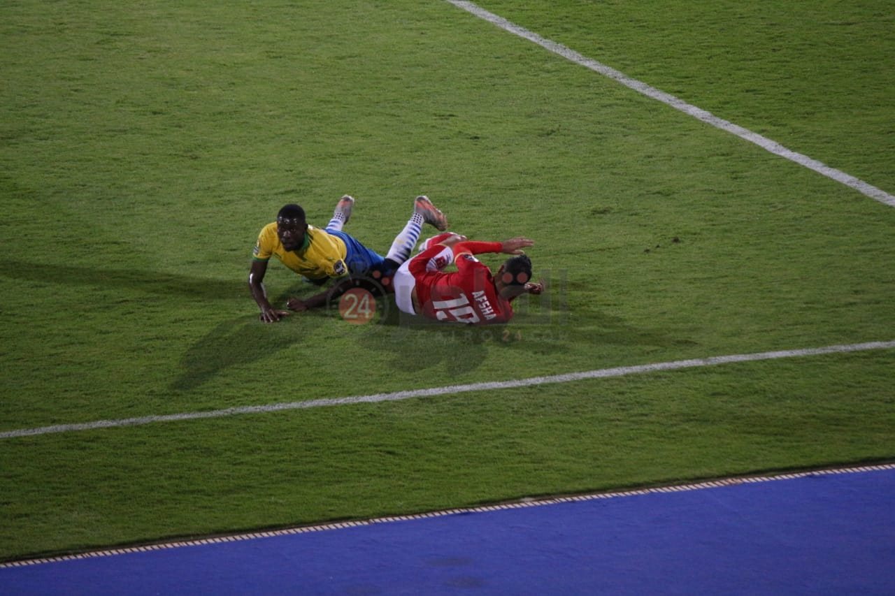 الأهلي وصن داونز 