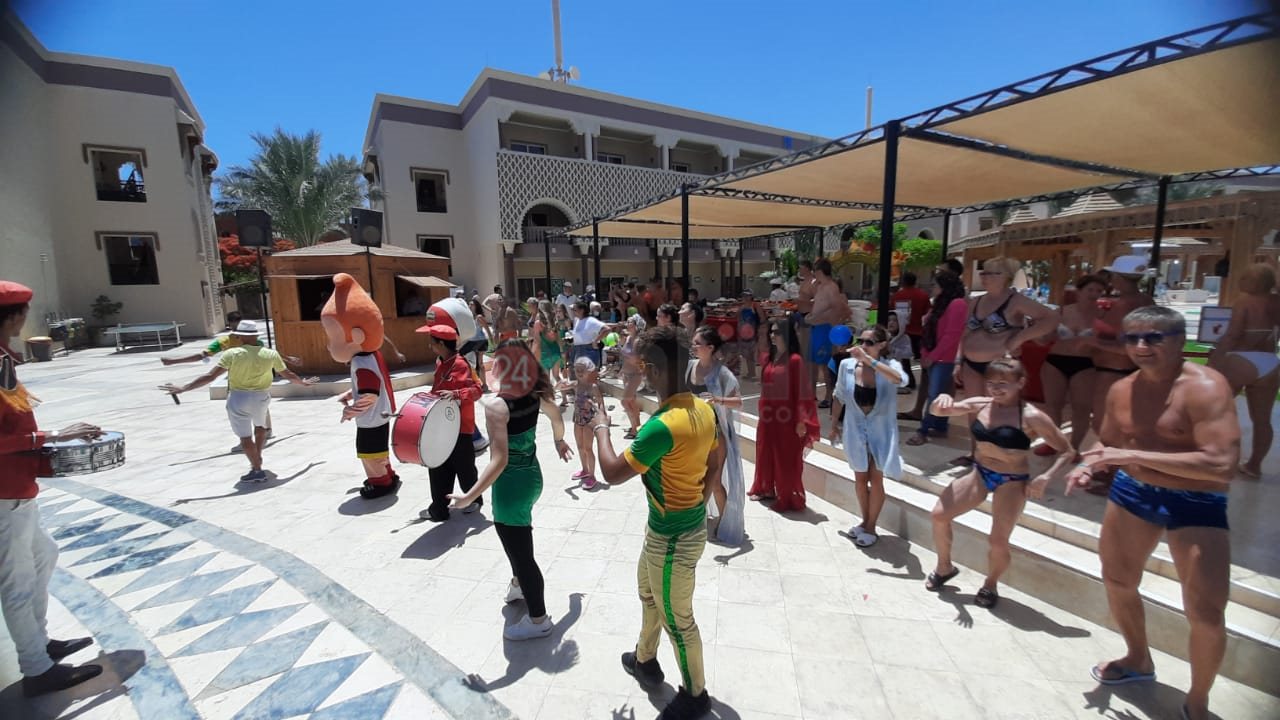 مهرجان البطيخ للسائحين بالغردقة  