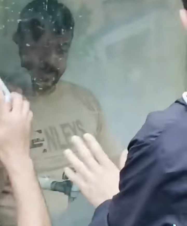 Screenshot_٢٠٢١٠٥١٧-١٥٤٣٤٥_Facebook