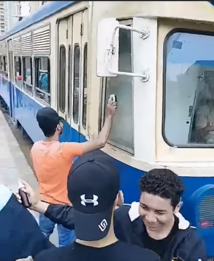 Screenshot_٢٠٢١٠٥١٧-١٥٤٣٤٨_Facebook