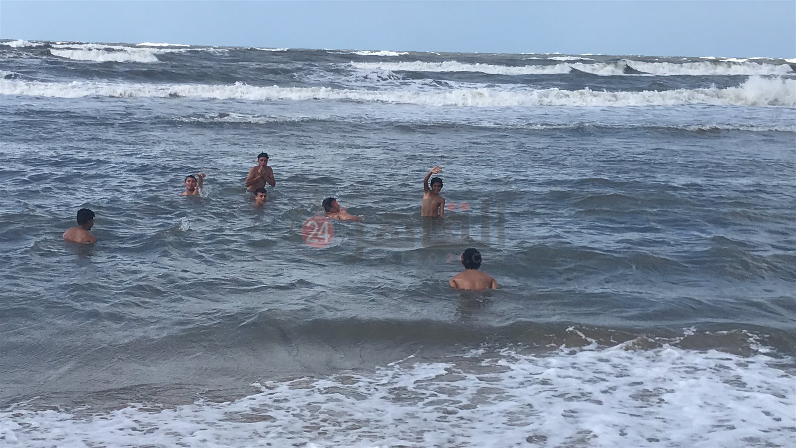 4082A021-CFF8-48EF-A61E-B2E91AEDC9DA