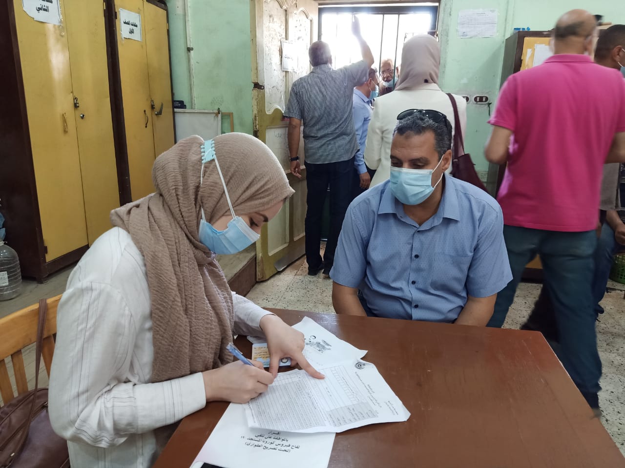 تطعيم العاملين وأعضاء هيئة التدريس بلقاح كورونا 03