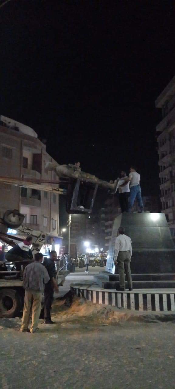 رفع تمثال الشهيد أحمد منسي من مكانه بالشرقية 7