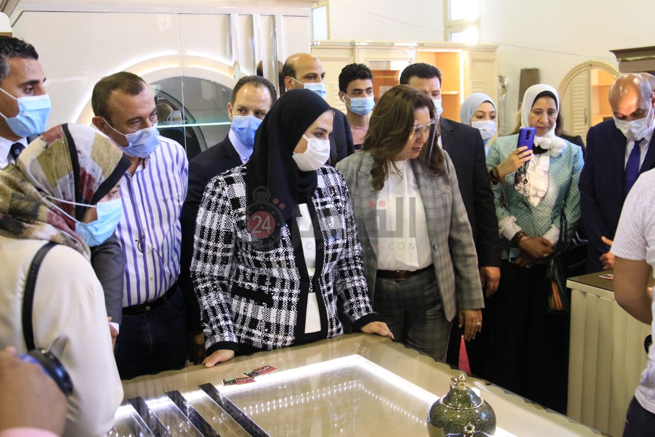 وزيرة التضامن 2