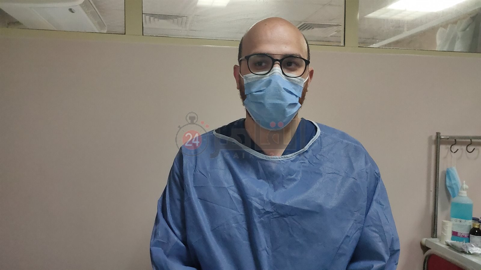 الدكتور هشام عبدالعظيم كئيب الجراحة