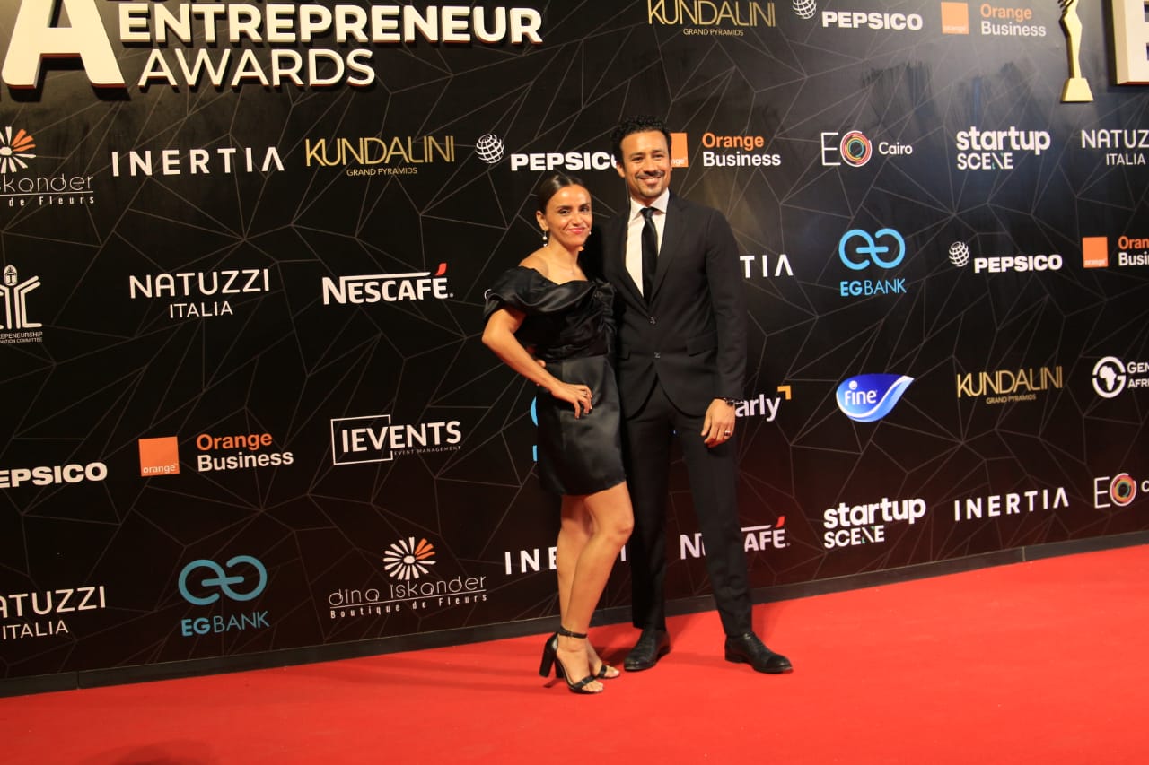 621edc19-8f44-437f-9b07-015fa8ed0e18