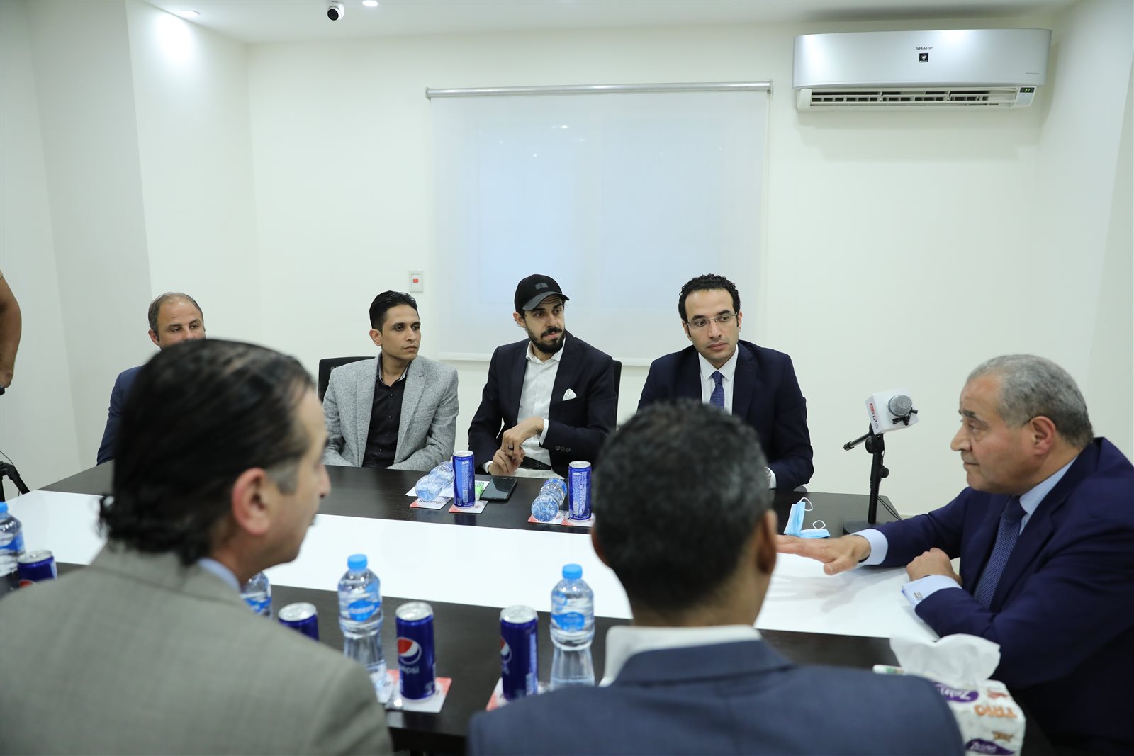 وزير التموين في ضيافة القاهرة 24