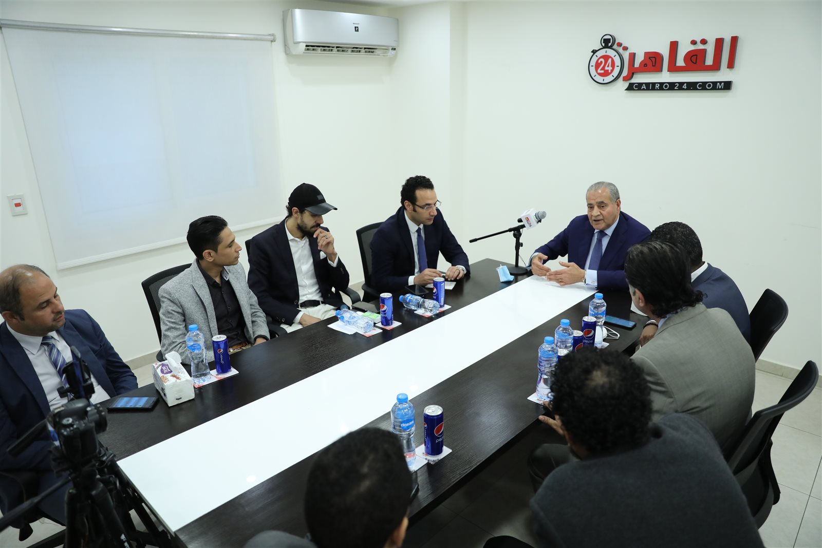 وزير التموين في ضيافة القاهرة 24