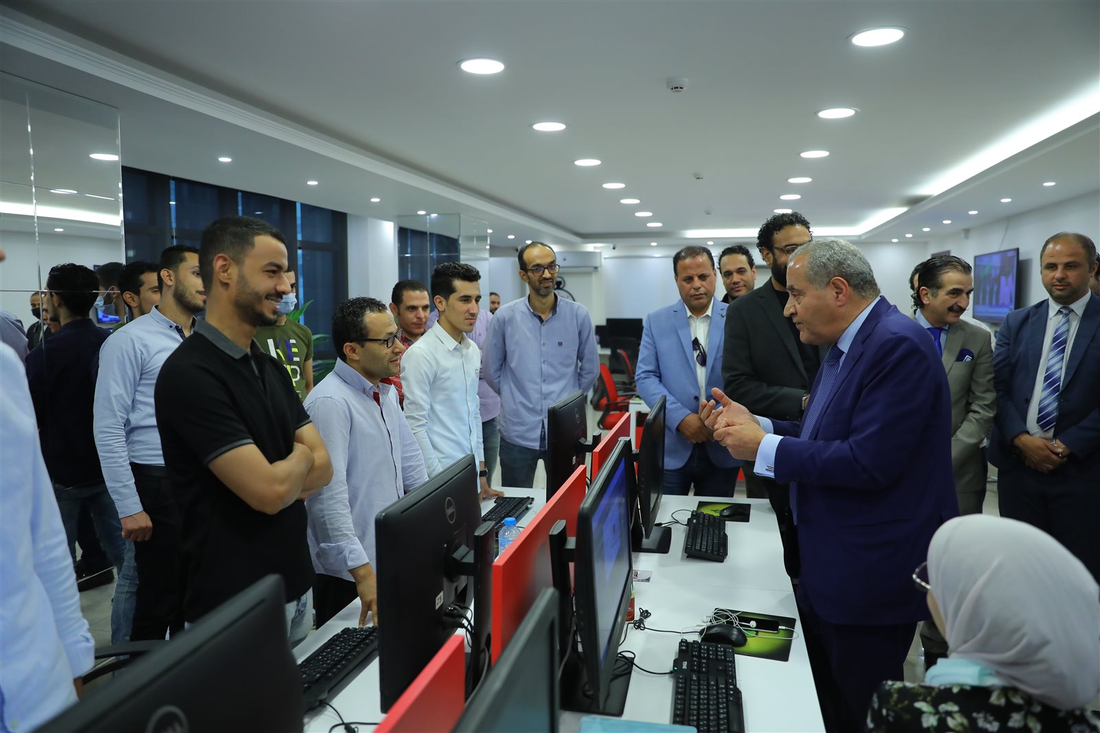 وزير التموين في ضيافة القاهرة 24