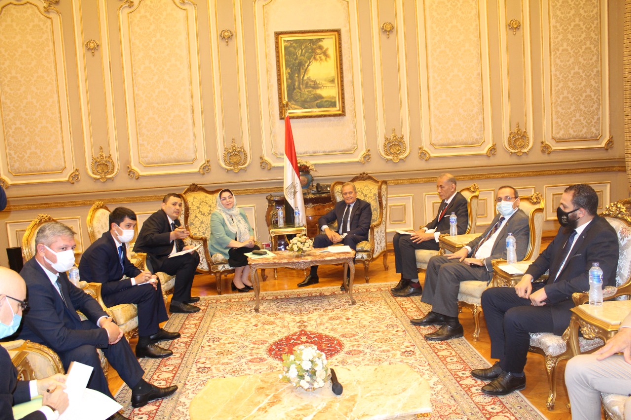 لجنة حقوق الإنسان بالشيوخ ووفد اوزباكستان (4)