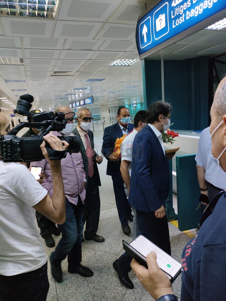 رئيس الترجي يستقبل بعثة الأهلي