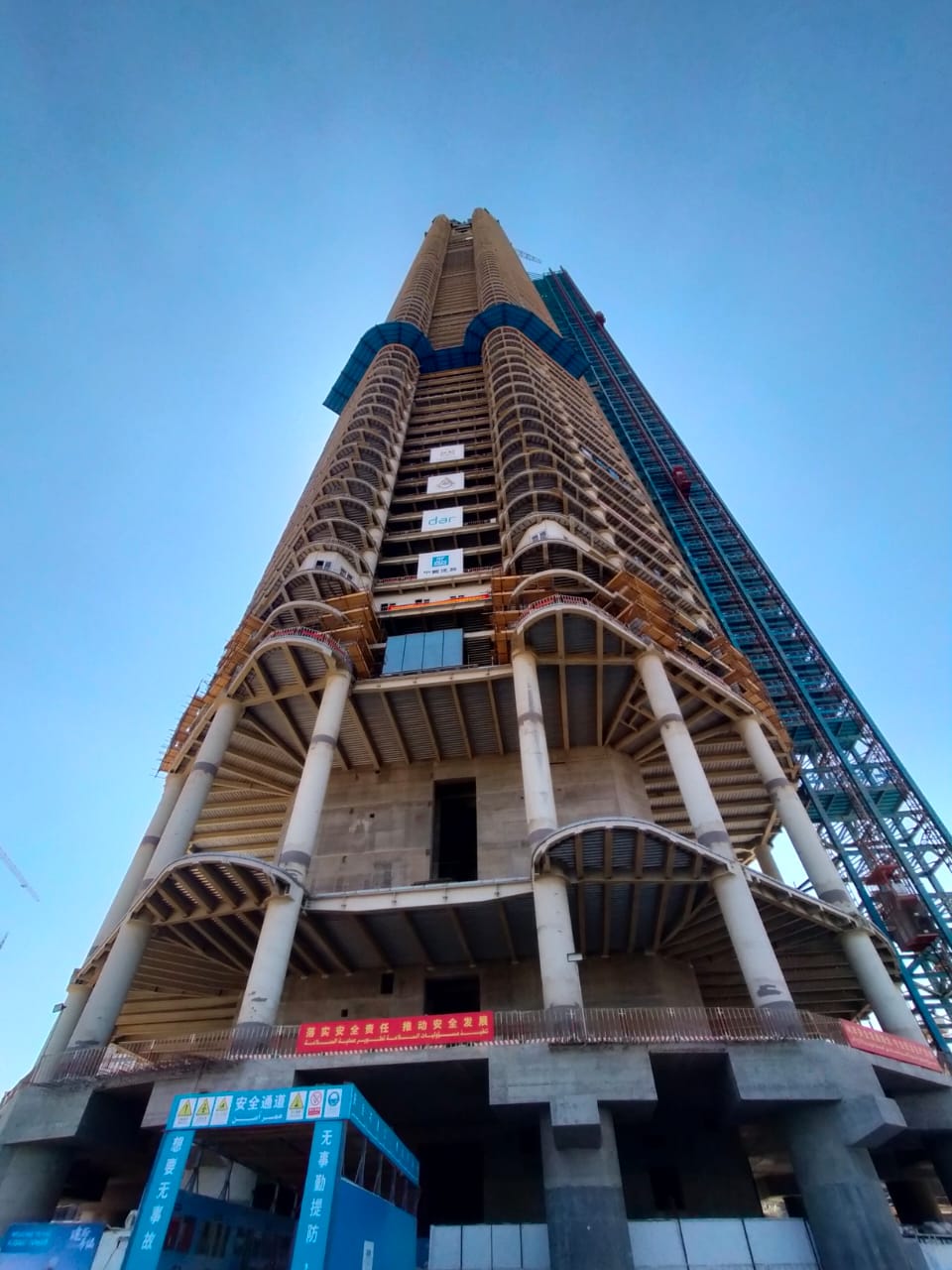 5d33611f-97ee-4c95-a0bb-65219393b055